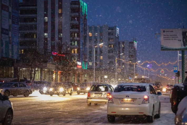 Зарим ААН, үйлчилгээний үнээ нэмсэн байна
